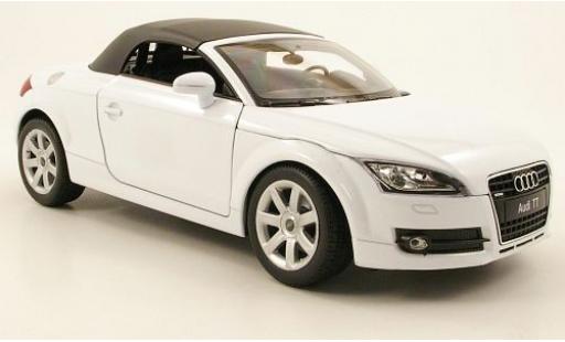 Audi TT 1/18 Welly Roadster weiss geschlossen 1:18 modellino in miniatura