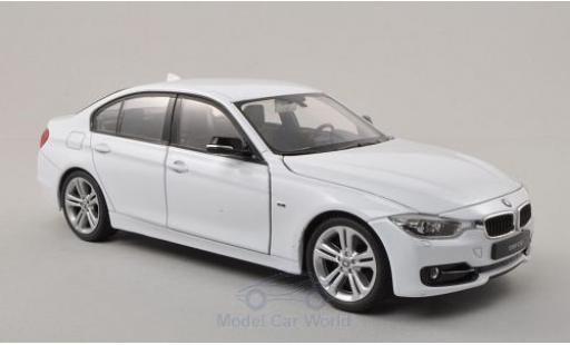 Bmw 335 1/24 Welly i (F30) bianco modellino in miniatura
