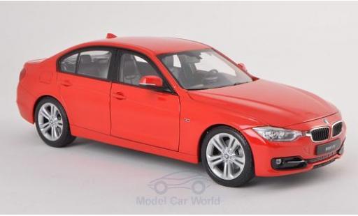 Bmw 335 1/18 Welly i rosso modellino in miniatura