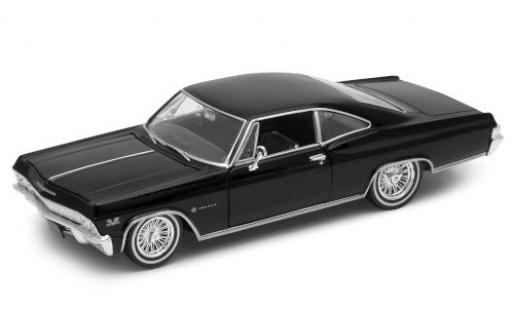 Chevrolet Impala 1/24 Welly SS 396 Tuning nero 1965 modellino in miniatura