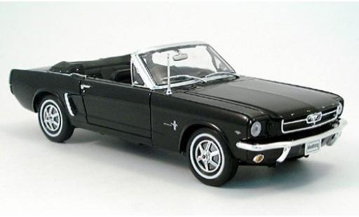 Ford Mustang 1/18 Welly Cabriolet schwarz 1964 1:18 modellino in miniatura