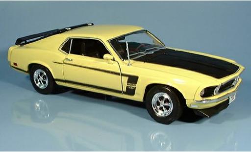 Ford Mustang 1/18 Welly gelb 1969 1:18 modellino in miniatura