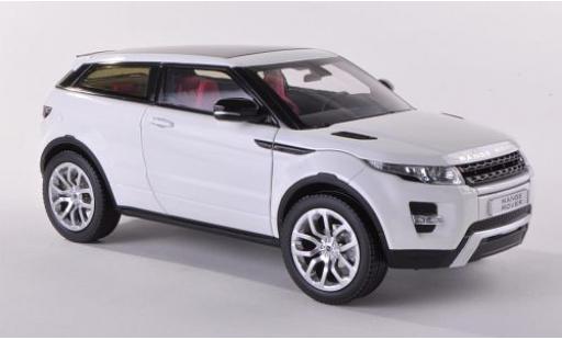 Range Rover Evoque 1/18 Welly Land Rover Coupe weiss LHD (GTA Edition) 1:18 modellino in miniatura