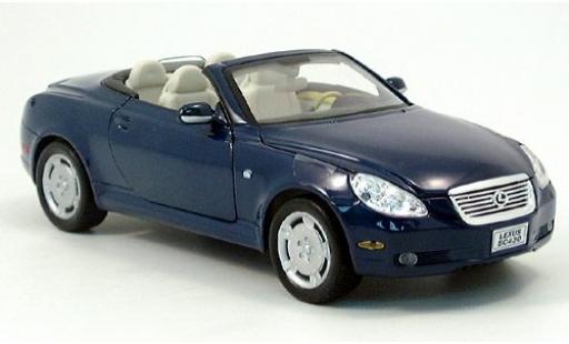 Lexus SC 1/24 Welly 430 dk. blau 1:24 modellino in miniatura
