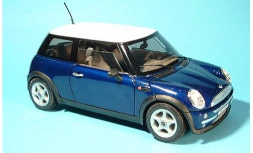 Mini Cooper 1/18 Welly New blau 1:18 modellino in miniatura