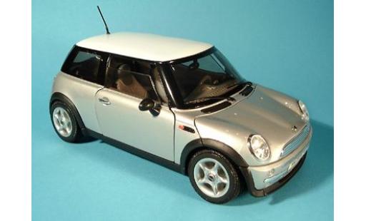 Mini Cooper 1/18 Welly New silber 2001 1:18 modellino in miniatura
