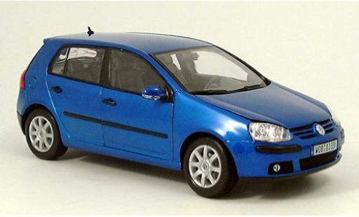 Volkswagen Golf 1/18 Welly V blau 1:18 modellino in miniatura