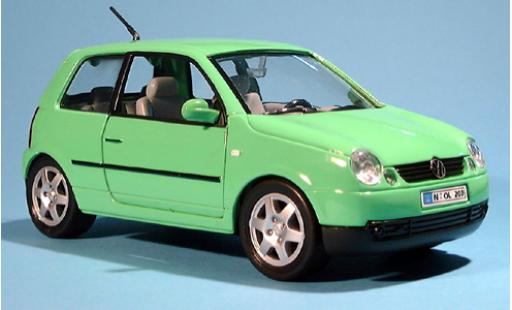 Volkswagen Lupo 1/24 Welly grün 1:24 modellino in miniatura