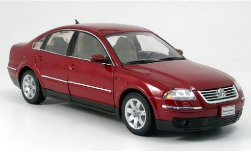 Volkswagen Passat 1/18 Welly rot-met. 2001 1:18 modellino in miniatura