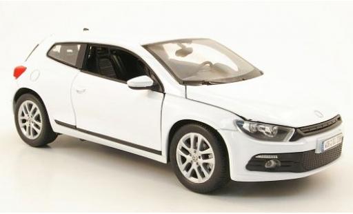 Volkswagen Scirocco 1/24 Welly 3 bianco modellino in miniatura