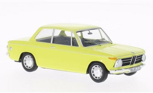 Bmw 2002 1/43 WhiteBox giallo modellino in miniatura