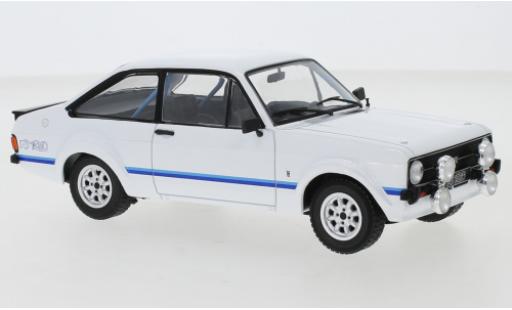 Ford Escort 1/24 WhiteBox MkII RS 1800 bianco/blu 1989 modellino in miniatura