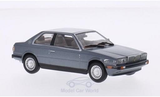 Maserati Biturbo 1/43 WhiteBox metallico grigio modellino in miniatura