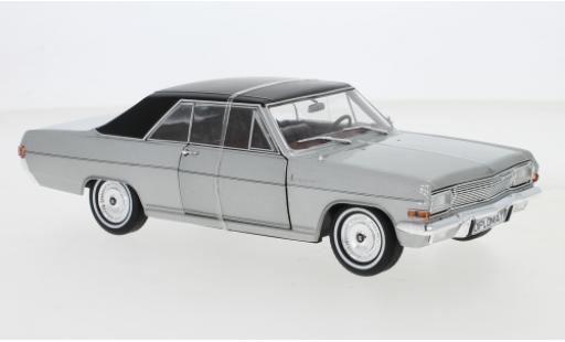 Opel Diplomat 1/24 WhiteBox A V8 Coupé grigio/nero 1965 modellino in miniatura