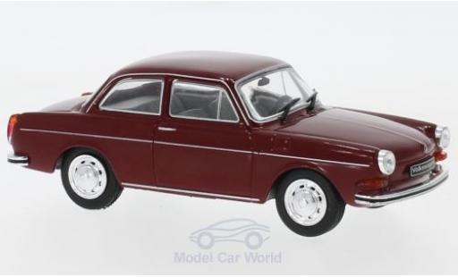 Volkswagen 1600 1/43 WhiteBox L rosso 1970 modellino in miniatura
