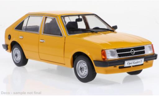Opel Kadett 1/24 WhiteBox D orange 1979 modellino in miniatura