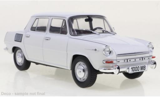 Skoda 1000 1/24 WhiteBox MB bianco 1968 modellino in miniatura